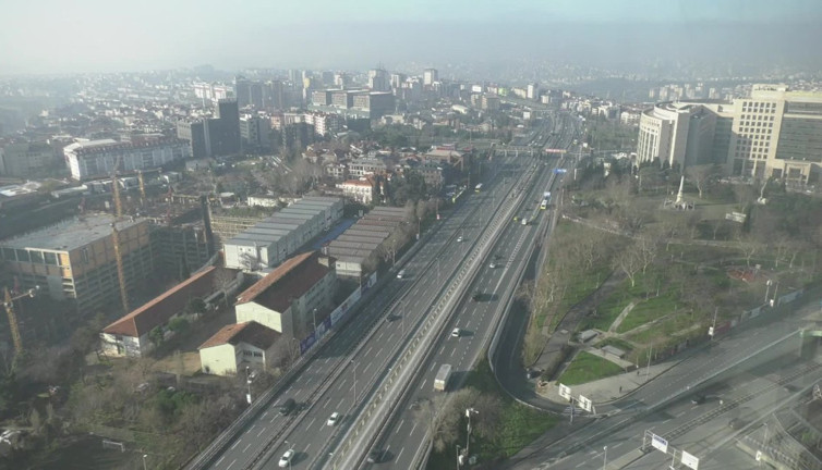 Yeni yılın ilk gününde İstanbul'da sessizlik hakim