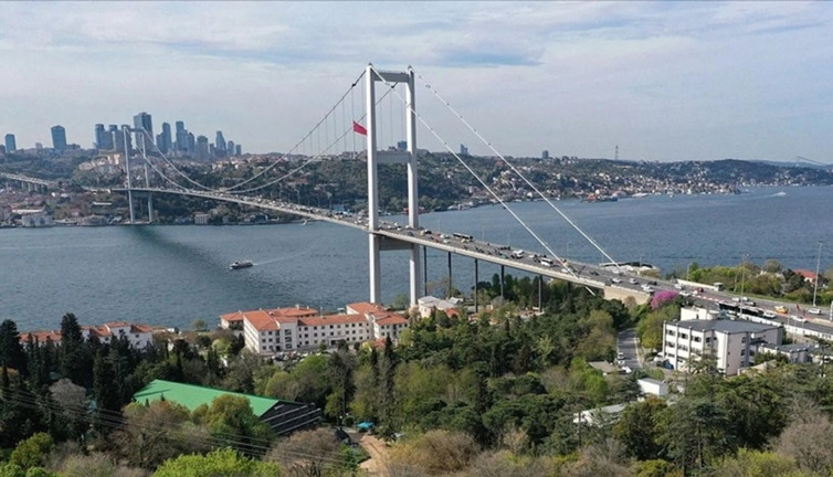 İstanbul Boğazı'nda gemi trafiği normale döndü