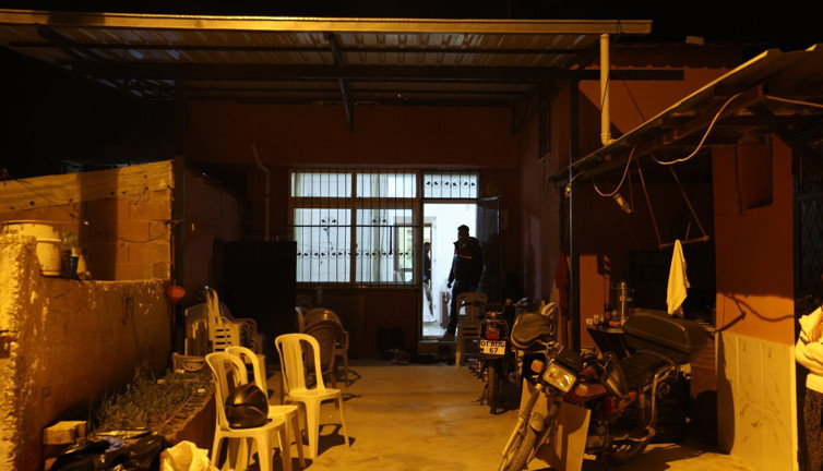 15 yaşındaki çocuğun katili en yakını çıktı. Cenaze törenine de katıldı