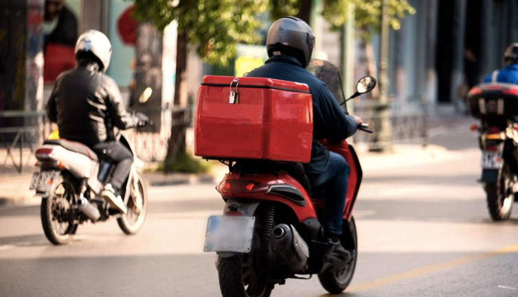 Sıkı denetim geliyor... Bunu yapan kuryeler yandı!