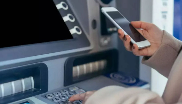 IBAN'a para gönderenler dikkat! EFT ücretlerine dev zam geldi