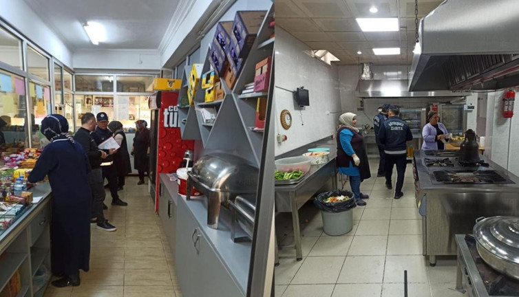 Trabzon’da okul kantinlerine zabıta denetimi
