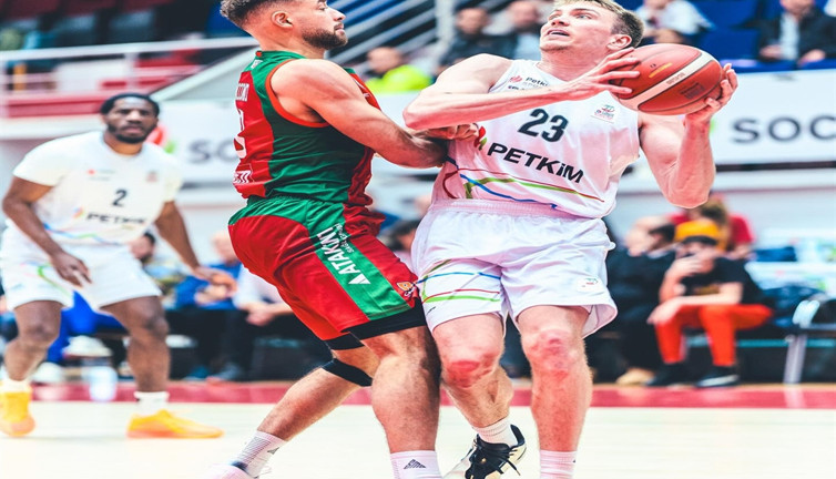 Aliağa Petkimspor çıkışa geçti