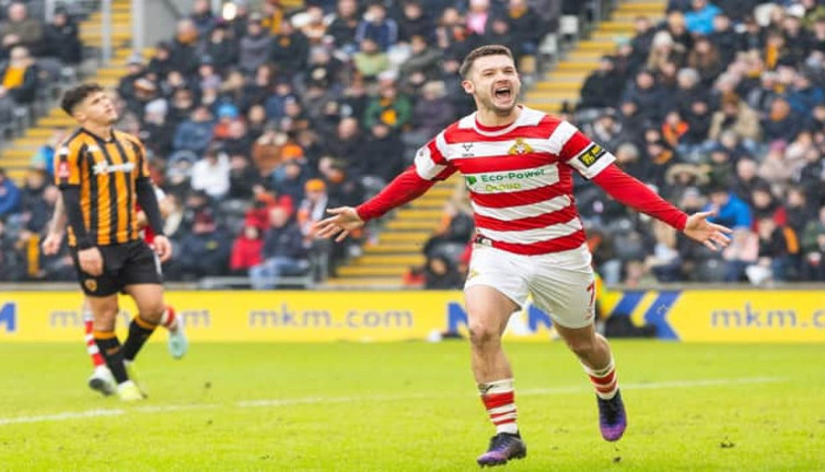 FA Cup'ta flaş sonuç: Acun Ilıcalı'nın Hull City'si, 4. Lig ekibine elendi