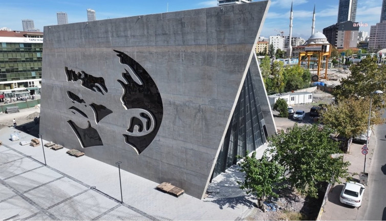 Türkiye’nin en büyük Atatürk Kütüphanesi, Ataşehir’de açılıyor
