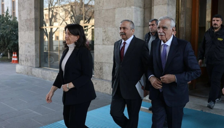 DEM Parti heyeti ikinci İmralı ziyareti için başvuru yaptı