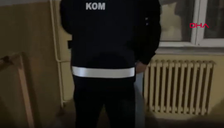 Ehliyet sınavında kopya girişimine suçüstü!