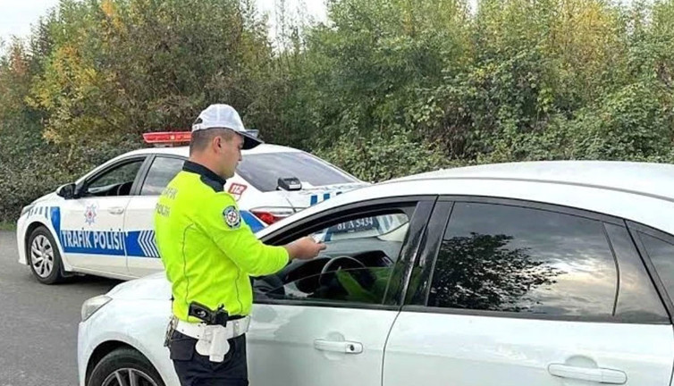 Dron destekli trafik denetiminde 25 sürücüye 50 bin TL ceza