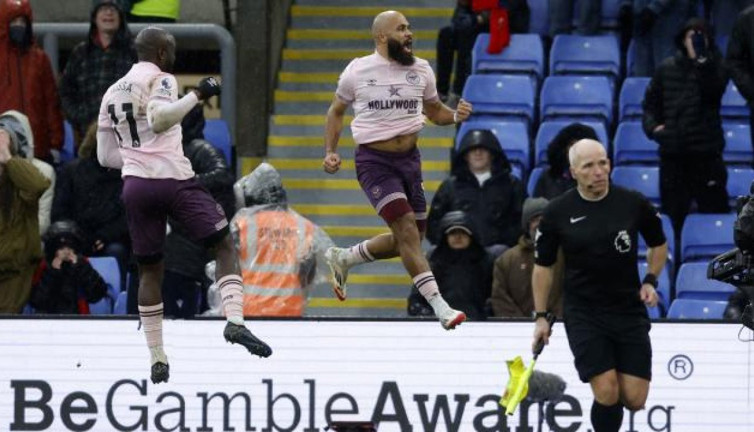 Crystal Palace evinde Brentford'a yenildi