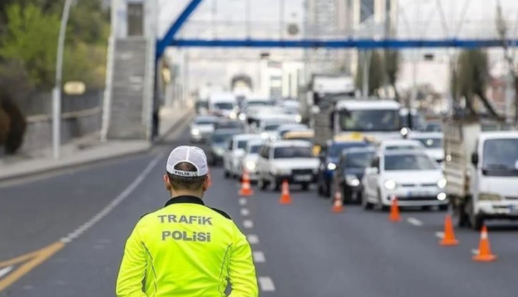 Ankara'da yarın bazı yollar trafiğe kapatılacak