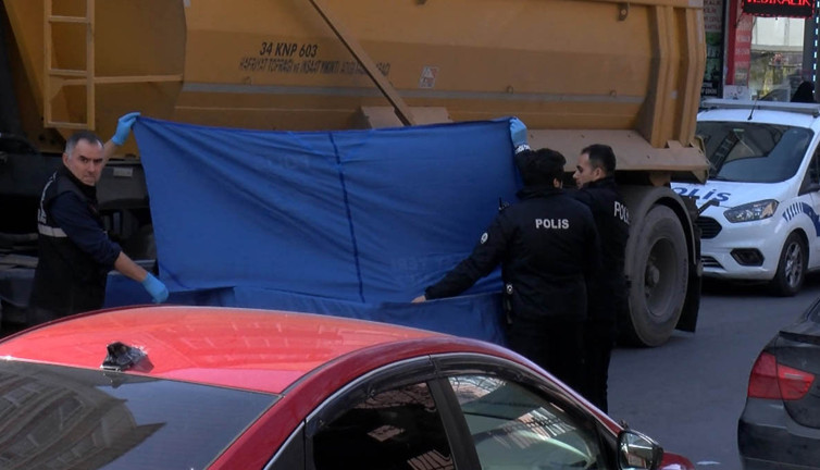 Bağcılarda acı ölüm! Pastaneden çıktı hafriyat kamyonu altında kaldı