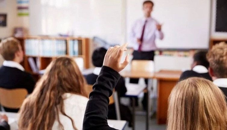 Özel okullarda fiyatlar yükseldi, tepkiler gelmeye başladı!