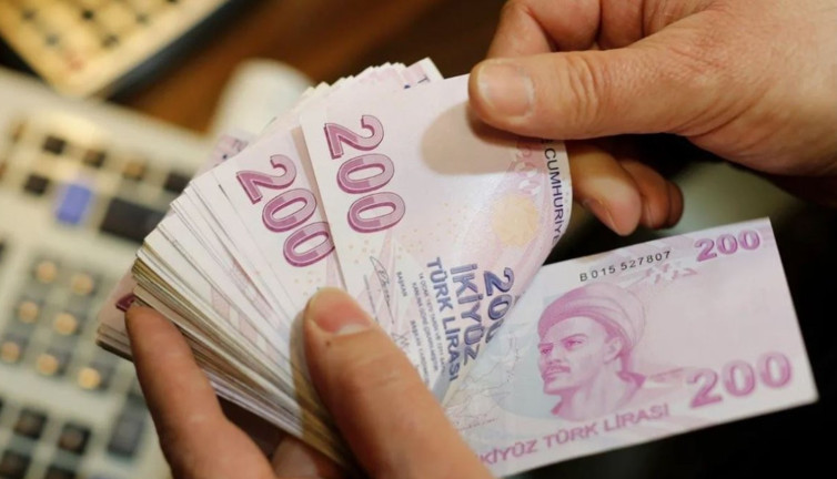 Emekli maaşını bu bankaya taşıyan emekliler yaşadı. Rakam 24 bin TL'ye yükseldi