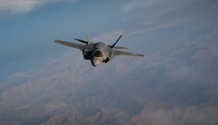 ABD'de F-35 savaş uçağı düştü: Pilot sağ kurtuldu