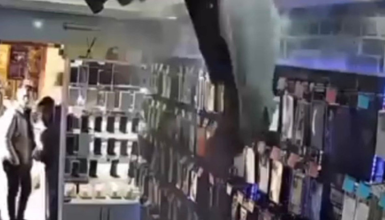 Bartın'da görünmez kaza! Tavan çöktü