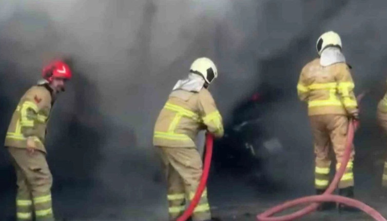 Oto saniyede yangın paniği