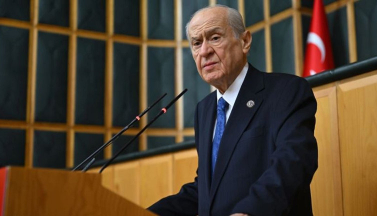 Bahçeli'den ortalığı karıştıracak teğmenler açıklaması. 'Demokrat maskeli darbe severler...'