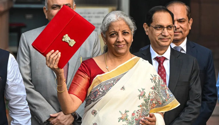 Hindistan'dan startup ekosistemine dev destek