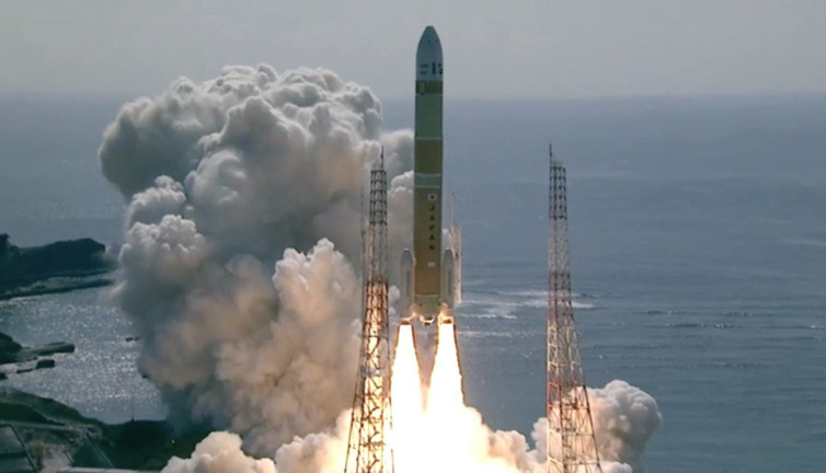 Japonya, navigasyon uydusu taşıyan H3 roketini başarıyla fırlattı