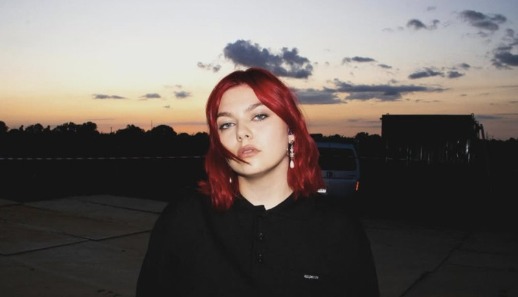 Fransa'yı Eurovision 2025'te kimin temsil edeceği belli oldu