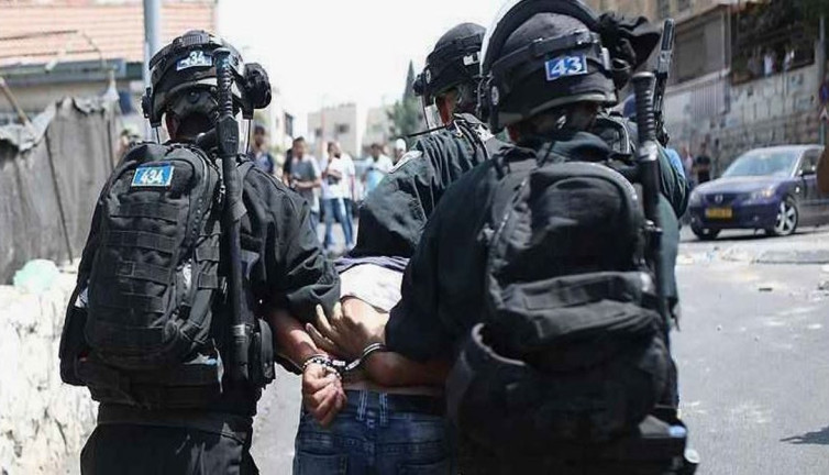 İsrail ordusu 15 Filistinliyi gözaltına aldı