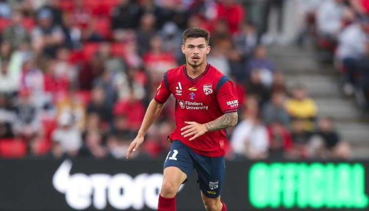 Popovic imzaladı, Ufuk Talay havalara uçtu