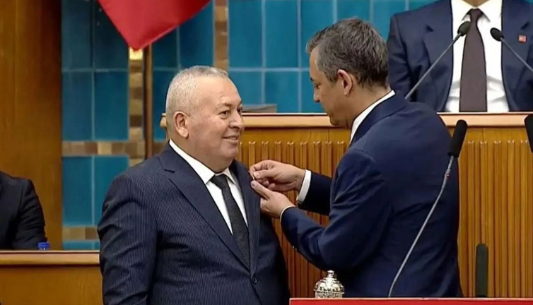 Cemal Enginyurt'a soruşturma açıldı! Özgür Özel çiçeği burnunda vekilini bu sözlerle savundu