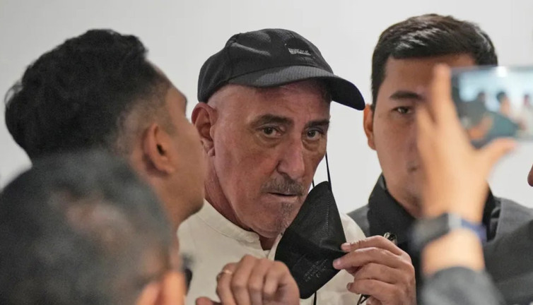 İdama mahkum edilen Fransız, 20 yıl sonra ülkesine döndü