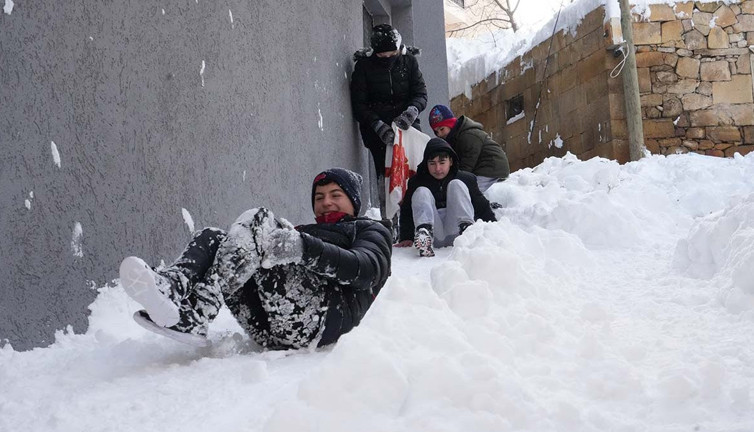 Bayburt’ta kar tatili: Okullar bugün kapalı