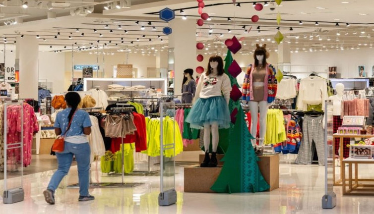 Dünyaca ünlü giyim devi iflası an meselesi. Türkiye'de de faaliyet gösteriyor