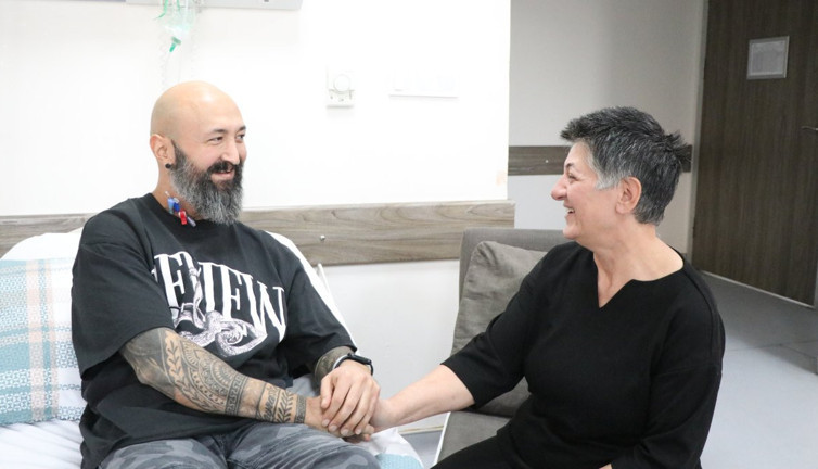 Tansiyon hastasından büyük fedakarlık! 15 kilo zayıflayıp yeğenine hayat verdi...