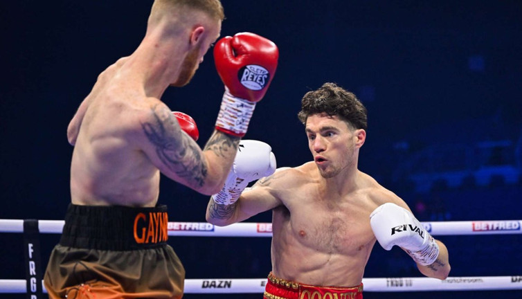 28 yaşındaki boksör nakavt olduğu maçtan sonra öldü