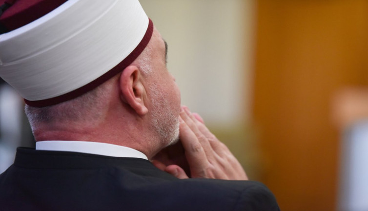 Hollanda’da imam eğitimi gündemde