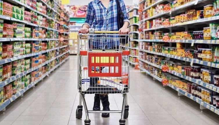 Emeklilerin yıllardır çektiği çileye son verildi. Müjdeli haberi Bakan Kacır açıkladı