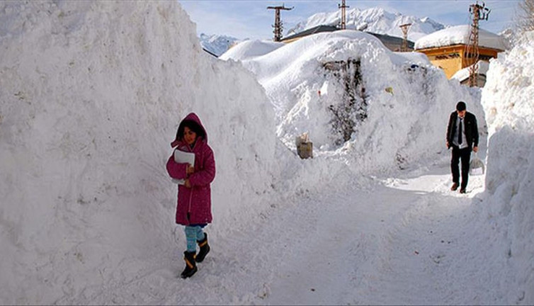 Tunceli'de eğitime kar tatili