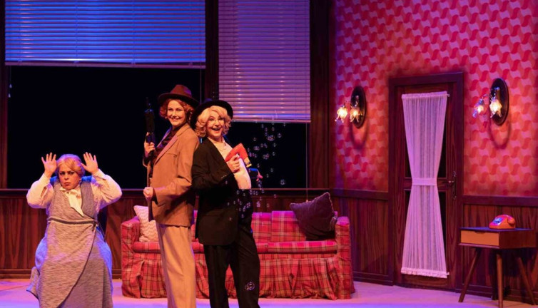 "Üç Jokerli Konken" İstanbul'da