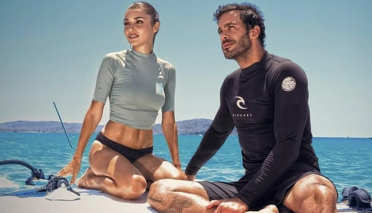 "Allah Gupse Özay ile Hakan Sabancı'ya sabır versin"! Hande Erçel ile Barış Arduç'un sahneleri olay oldu