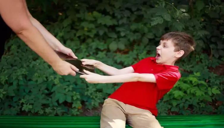 Video oyunları çocukları depresyona sürüklüyor! Uzmanlar uyarıyor!