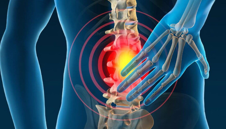 Genç yaşta bel ağrısı ile ilgili önemli açıklama: Aile öyküsü sorgulanmalı!
