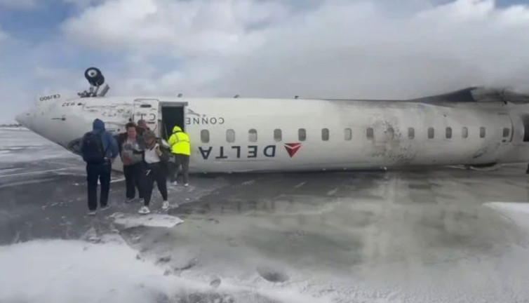 Ters dönen uçaktan yeni görüntüler ortaya çıktı! Dehşet anları kamerada