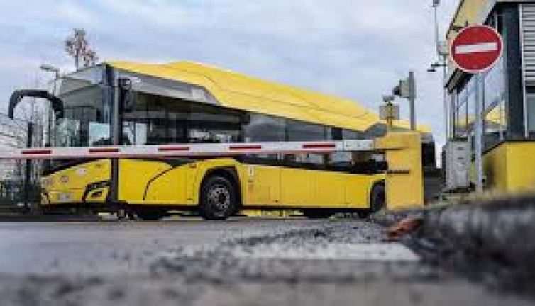 Berlin 48 saatlik grevine başladı