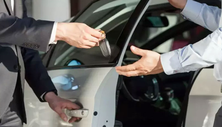 Araç satışları ile ilgili önemli gelişme! Yeni sistemle amaçlanan ne? İkinci el fiyatlar için yeni öngörü...