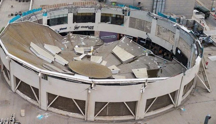 Peru'da AVM'nin çatısı çöktü: Korkunç olayda 8 kişi öldü, 80 kişi yaralandı