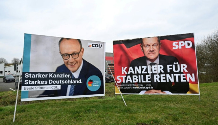 Almanya'da 59 milyon seçmen sandık başında