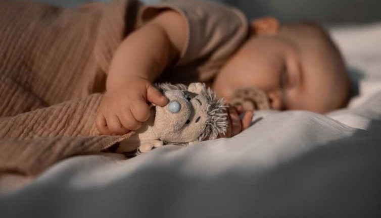 Ünlü bebek markasının çok satan ürün toplatılıyor! Bakanlık riskli buldu