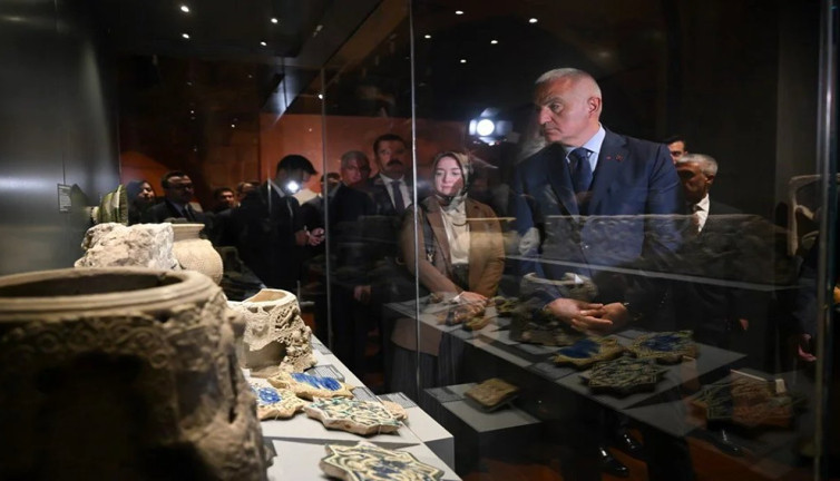 Millet Kütüphanesi'nde "Anadolu Selçuklu Sergisi" açıldı