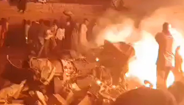 Sudan'da askeri uçak eve çakıldı: 46 can kaybı var