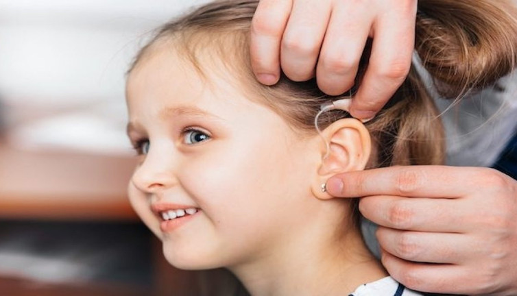 Bebekleri sağır olmaktan kurtaracak hayati öneriler