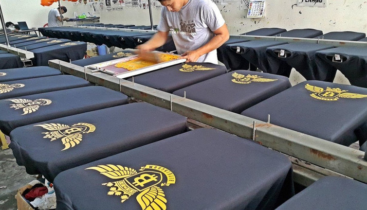 Türk tekstil devi iflasın pençesinde. İşçiler bayram üzeri kara kara düşünüyor