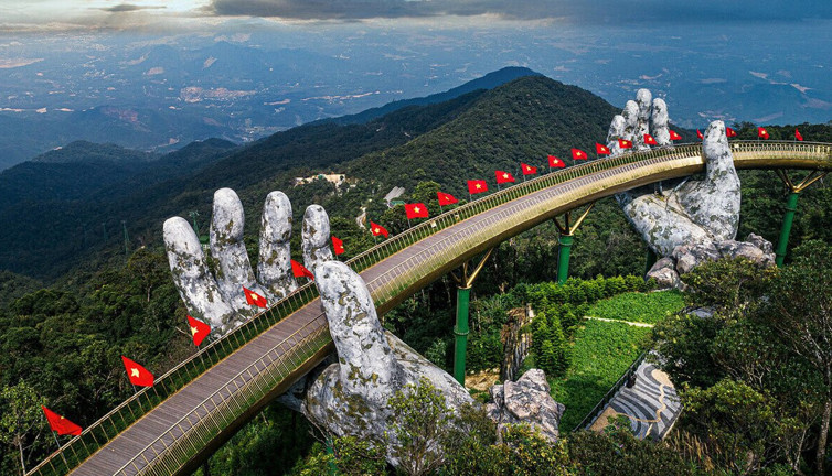 Vietnam turizminin yükselişi sürüyor